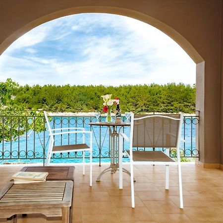 Windward Suite @ Fiscardo Waterfront Fiskardo Bagian luar foto